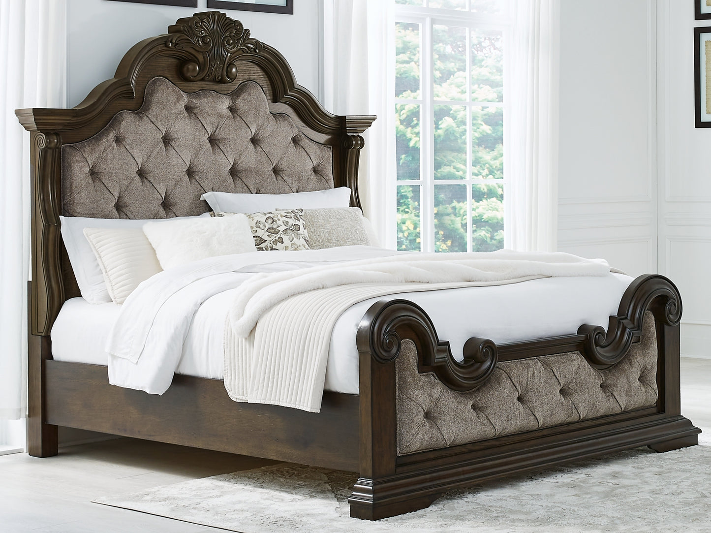 Maylee  Upholstered Bed